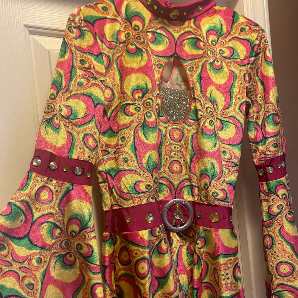AS multi colored 70’s style long sleeve pants outfit earrings/headband included